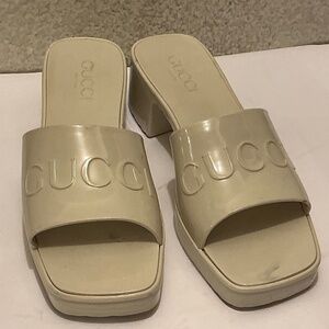 Gucci Rubber Slides Block Heel Sandals Putty Color Size 10